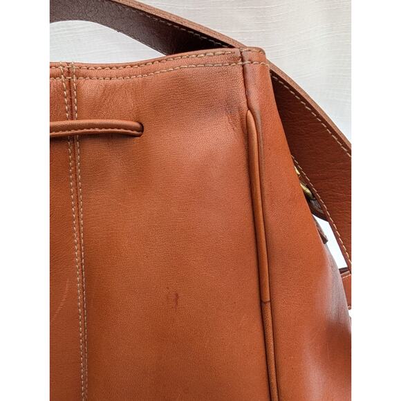 Vintage Genuine Leather Shoulder Bucket Bag Drawstring Surveyor Bag 90s - Picture 6 of 8
